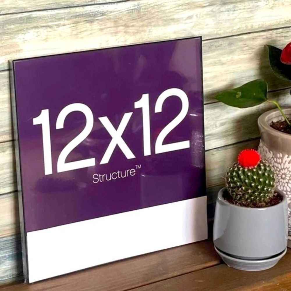 12x12 plastic frame